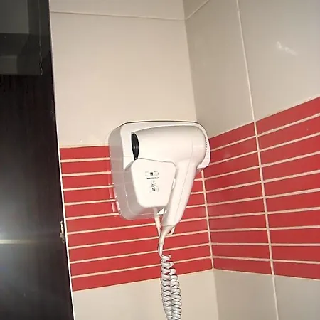 Imperio Hotel 2*
