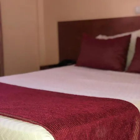 Hotel Imperio 2*