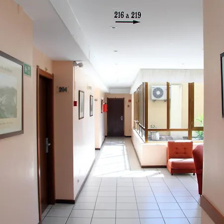 Imperio מלון פסו דה רגואה